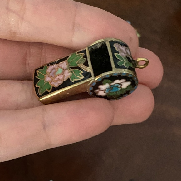 Small Trinket Collection Decor - Picture 5 of 13